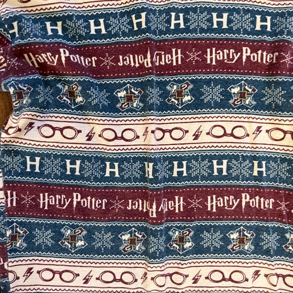 Harry Potter boys 2 piece pajama set long sleeves LS pants Sz 10 maroon blue - Picture 3 of 7